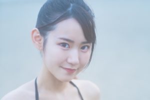 川井マリア／1st写真集「同級生」